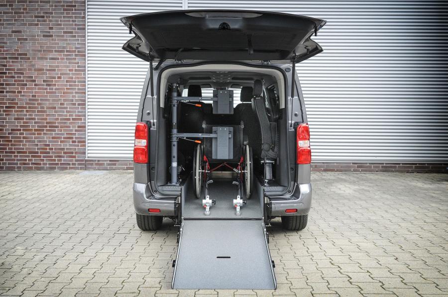 Багажник Opel Combo Life XL by AMF-Bruns 2019 года  (фото 3 из 3)